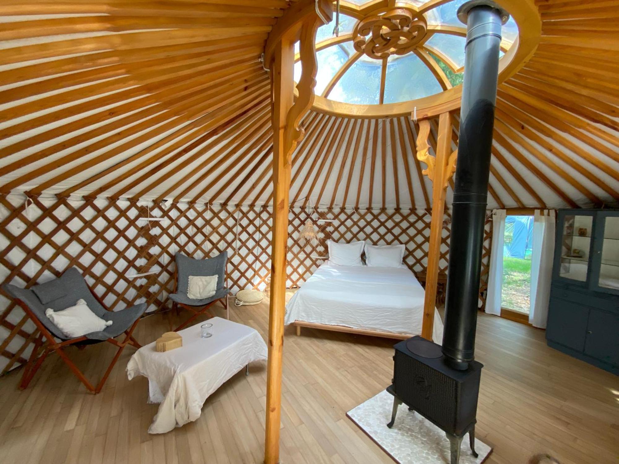 Ons Yurt Huisje In Het Bos Hollandsche Rading Exteriör bild