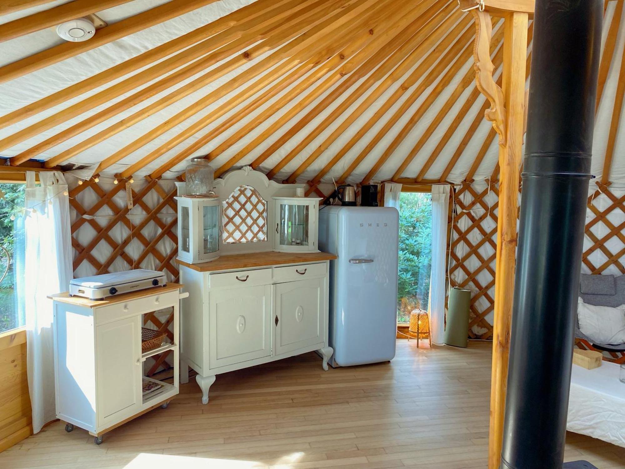 Ons Yurt Huisje In Het Bos Hollandsche Rading Exteriör bild